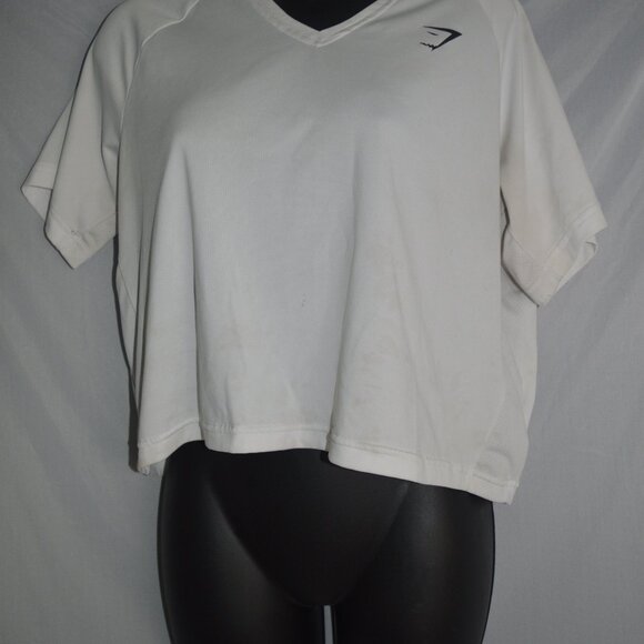 Gymshark 3 piece set with free white shirt women size small - Picture 6 of 7